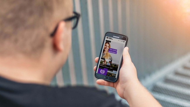 A student browsing utu.fi