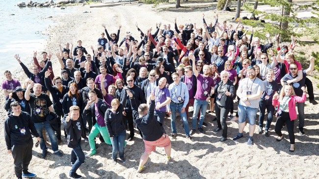 Mearra group picture by the sea